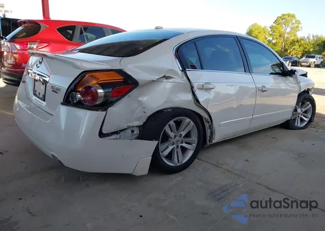 2011 Nissan Altima 3.5 Sr из США, поврежденный, VIN 1N4BL2AP4BN477176